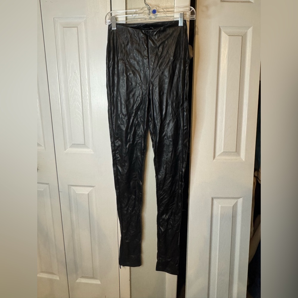 PrettyLittleThing Women's Sleek Black Leggings
